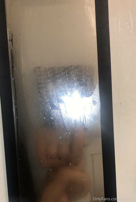 Foto desnuda filtrada de OnlyFans de Gottijulz