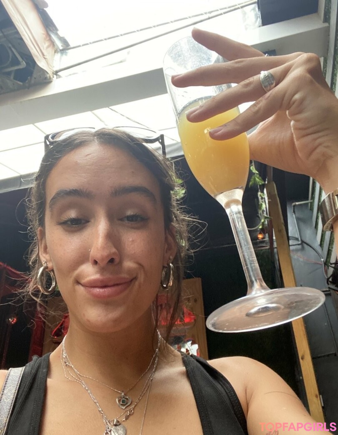 Foto desnuda filtrada de OnlyFans de Lucyjane710 #100 Foto desnuda filtrada de OnlyFans de Lucyjane710 #100