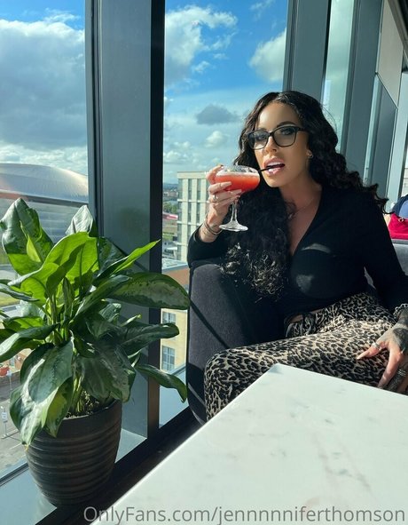 Jennnnniferthomson