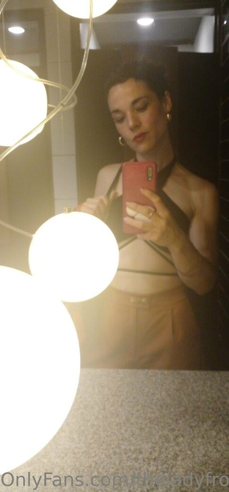 Theladyfromshanghai