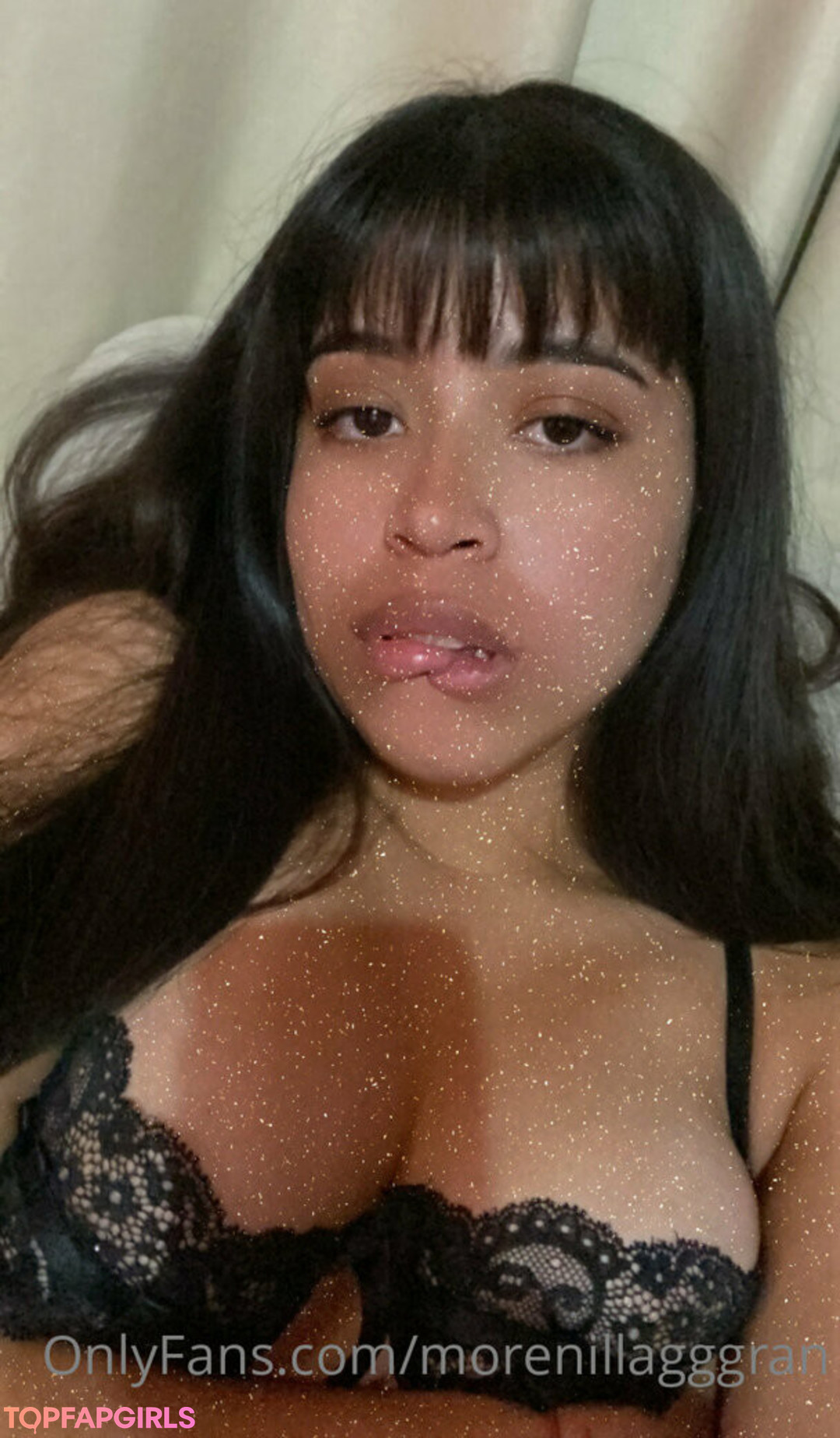 Foto desnuda filtrada de OnlyFans de Morenillagggran #17 Foto desnuda filtrada de OnlyFans de Morenillagggran #17