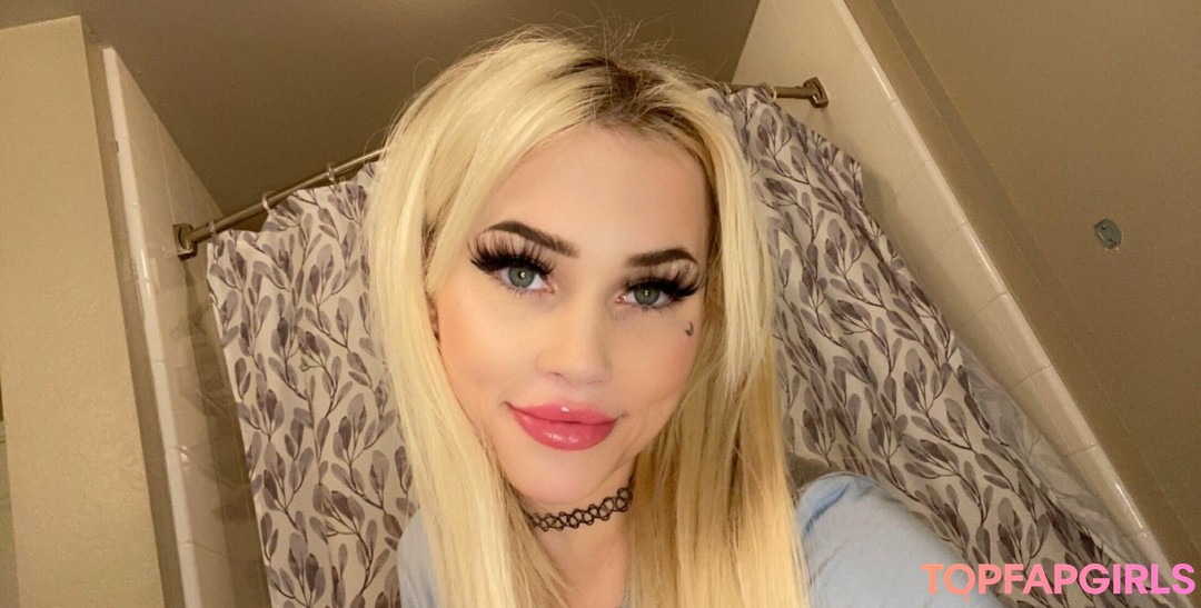 Foto desnuda filtrada de OnlyFans de Rileyraerides #16 Foto desnuda filtrada de OnlyFans de Rileyraerides #16