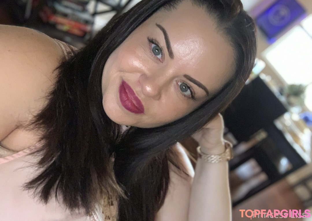 Foto desnuda filtrada de OnlyFans de Theprncslissa #21 Foto desnuda filtrada de OnlyFans de Theprncslissa #21