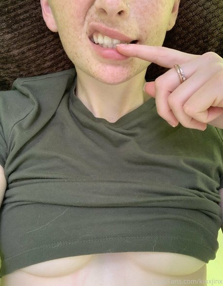 Foto desnuda filtrada de OnlyFans de Kenziejean