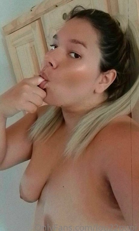 Foto desnuda filtrada de OnlyFans de Lou22pupi
