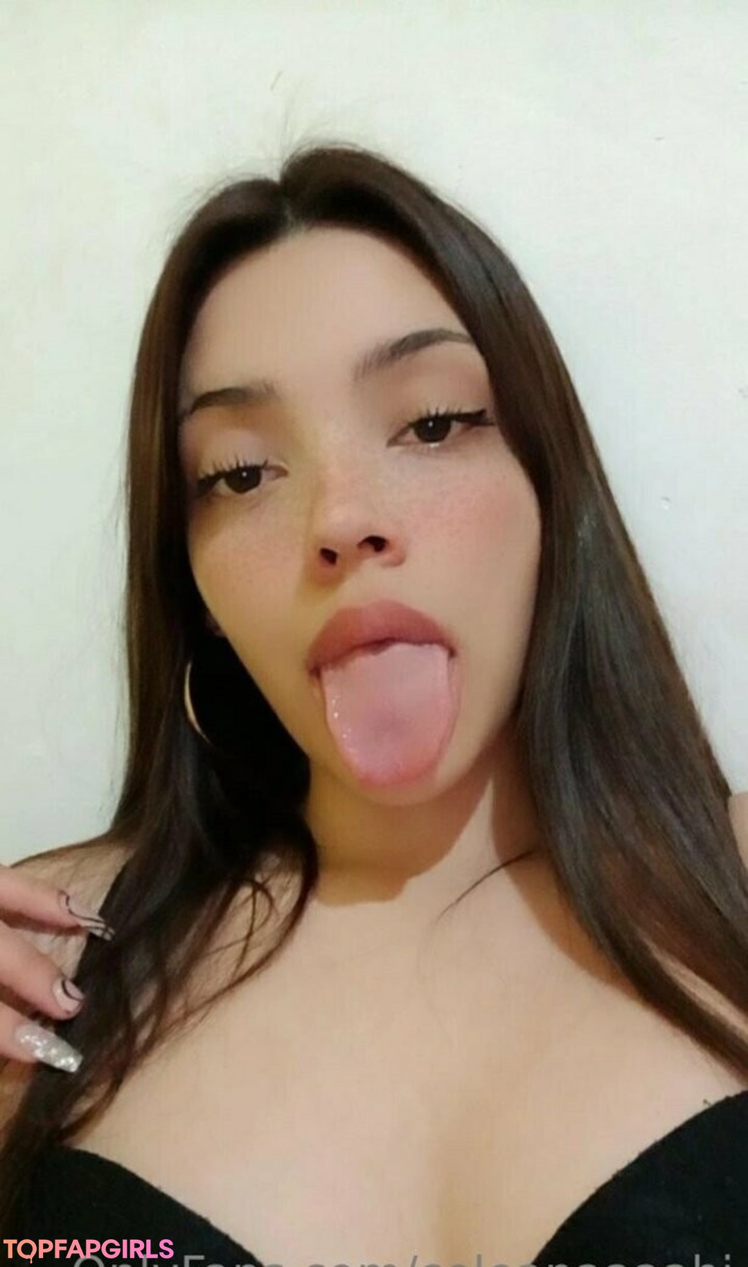 Foto desnuda filtrada de OnlyFans de Celeanaaaahi #1 Foto desnuda filtrada de OnlyFans de Celeanaaaahi #1