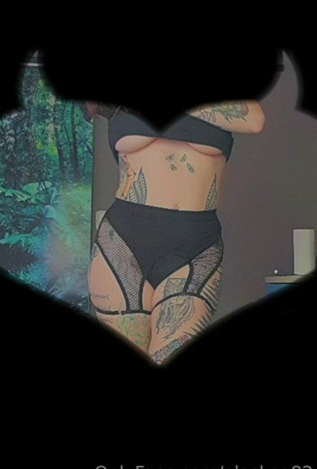 Foto desnuda filtrada de OnlyFans de Alaskaa82