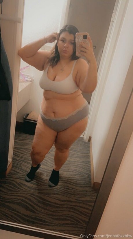 Jennafoxxbbw