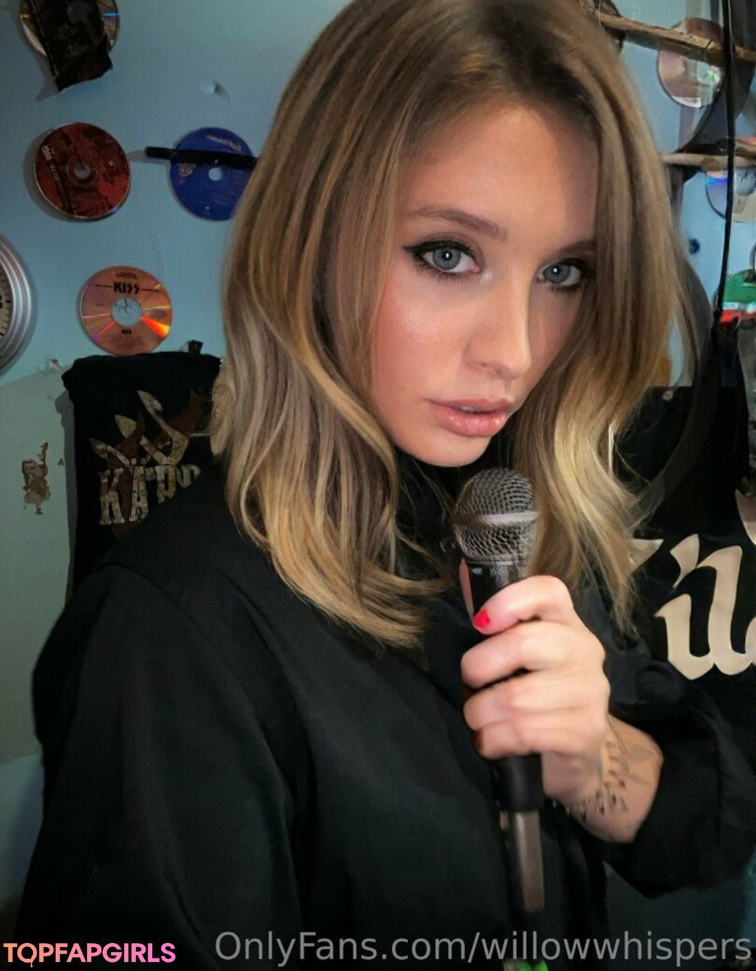 Foto desnuda filtrada de OnlyFans de Willowwhispers #140 Foto desnuda filtrada de OnlyFans de Willowwhispers #140