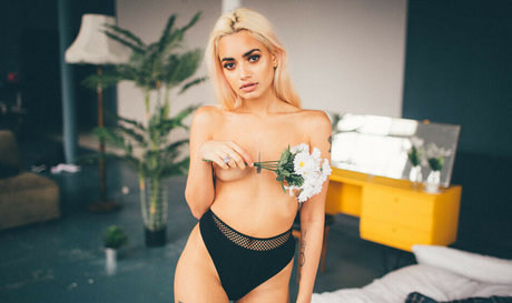 Foto desnuda filtrada de OnlyFans de Tara Sky Martin