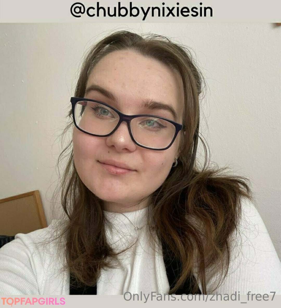 Foto desnuda filtrada de OnlyFans de Zhadifree7 #40 Foto desnuda filtrada de OnlyFans de Zhadifree7 #40