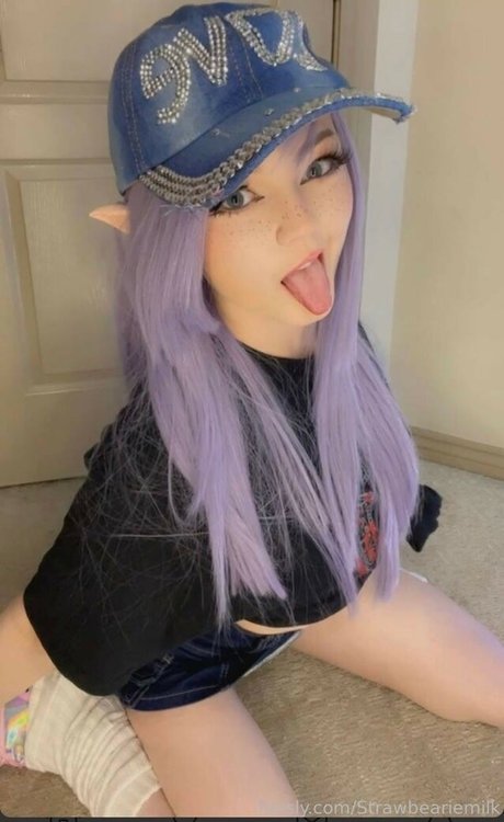 Foto desnuda filtrada de OnlyFans de Strawberrymillk