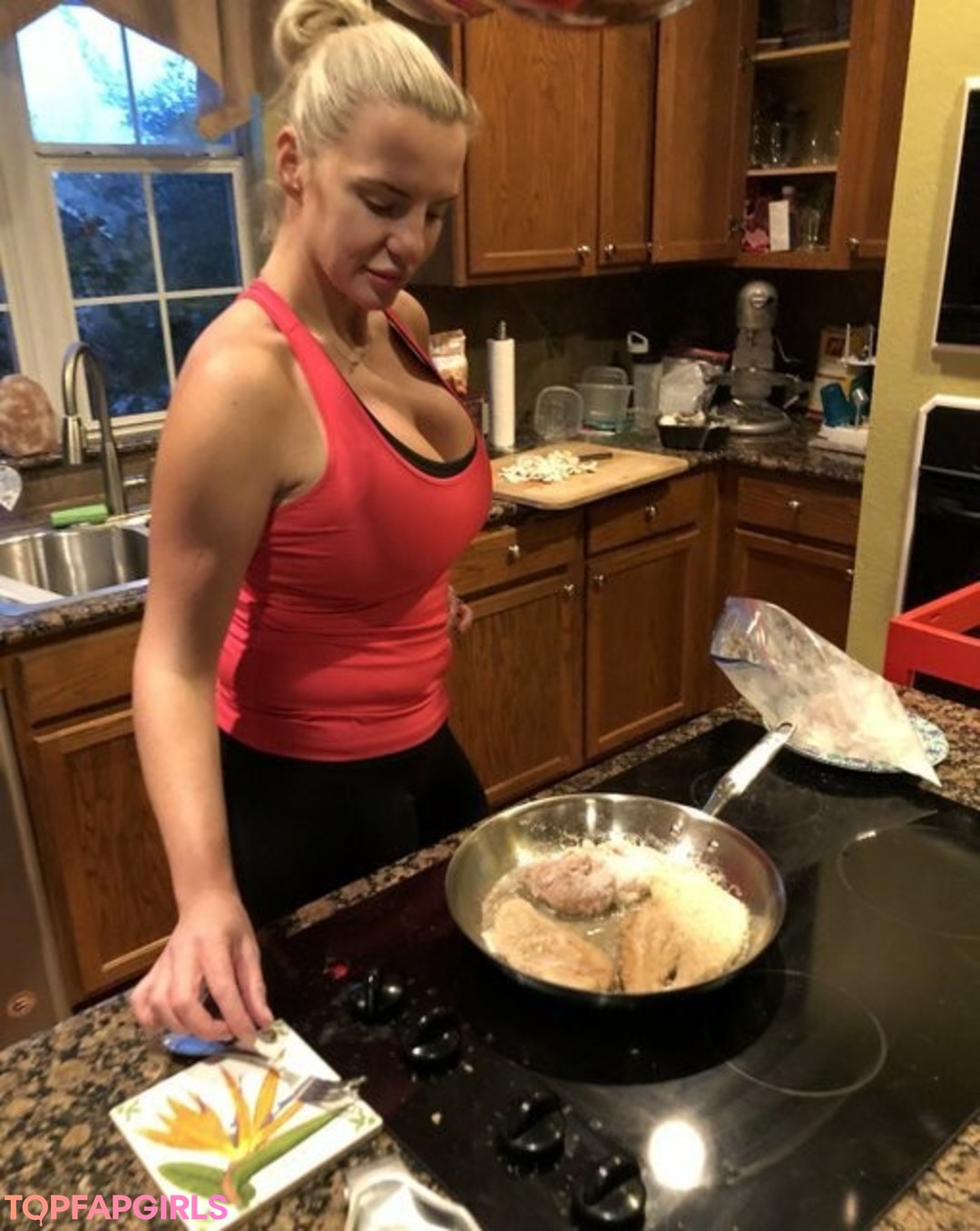 Foto desnuda filtrada de OnlyFans de Tori Hendricz #100 Foto desnuda filtrada de OnlyFans de Tori Hendricz #100