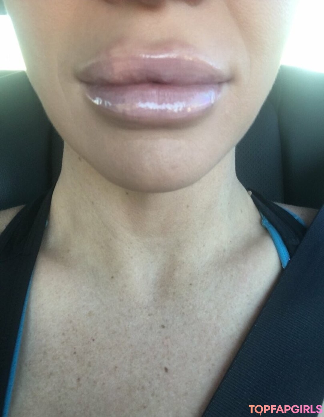 Foto desnuda filtrada de OnlyFans de Tori Hendricz #196 Foto desnuda filtrada de OnlyFans de Tori Hendricz #196