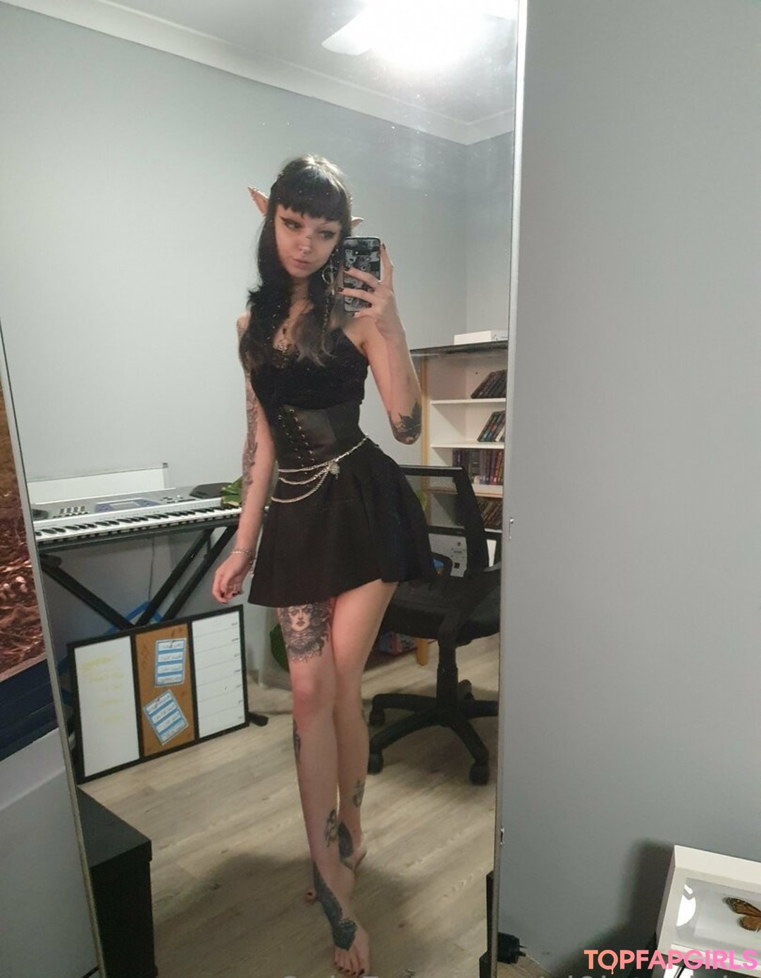 Foto desnuda filtrada de OnlyFans de Vi0letnight #320 Foto desnuda filtrada de OnlyFans de Vi0letnight #320