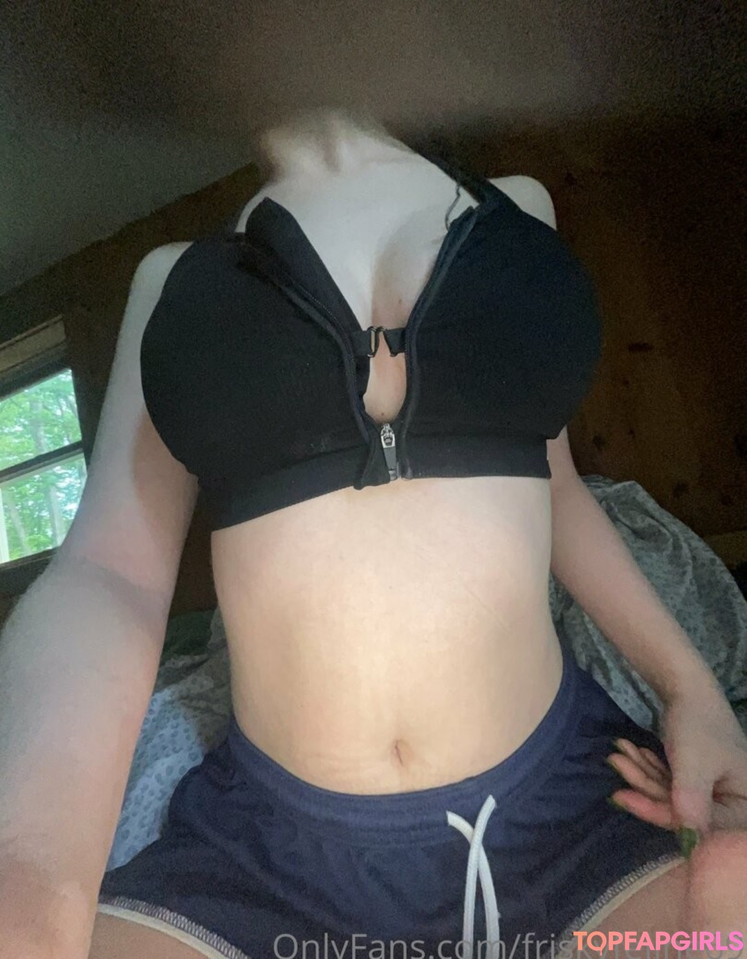 Foto desnuda filtrada de OnlyFans de Friskyfeline69 #56 Foto desnuda filtrada de OnlyFans de Friskyfeline69 #56