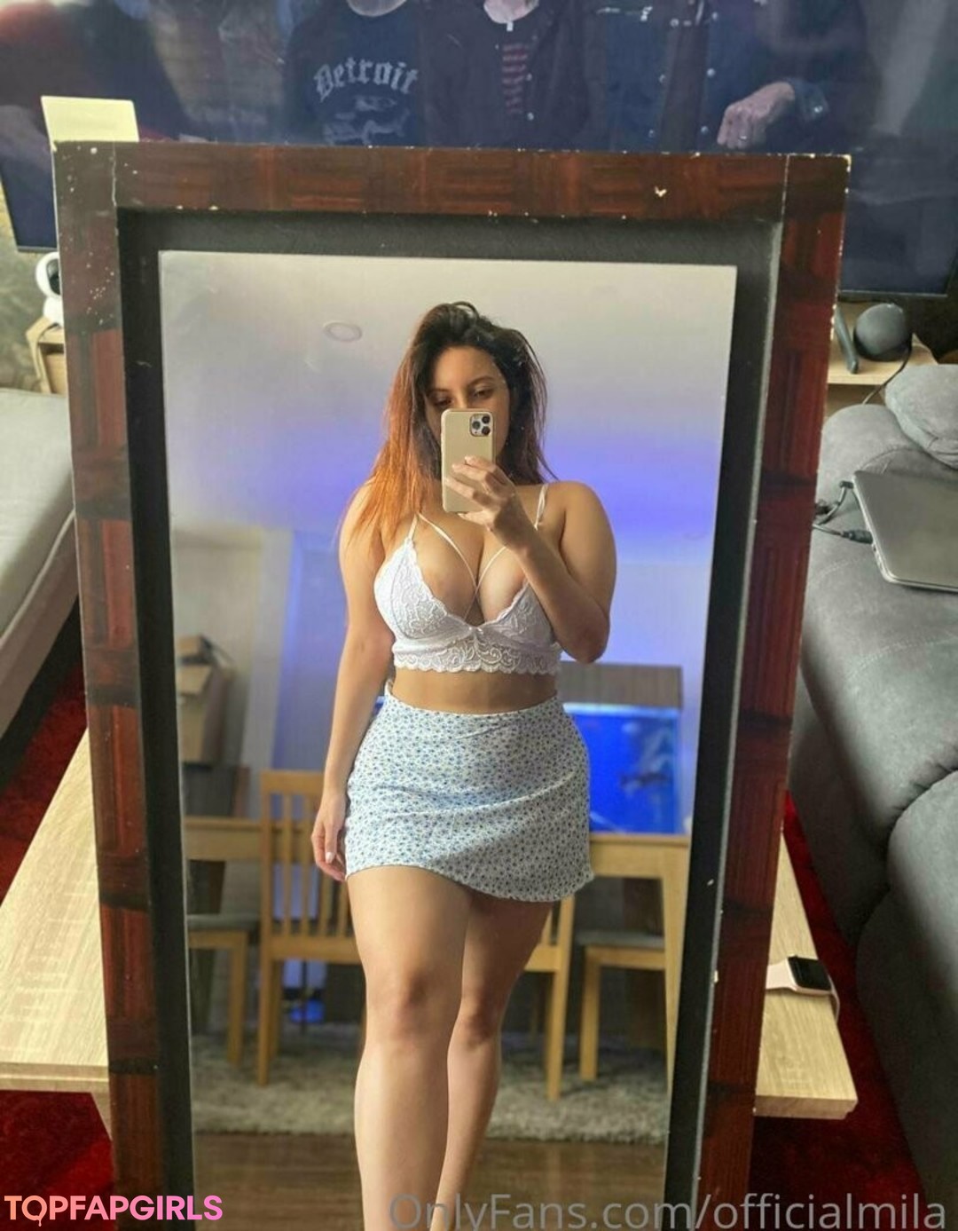 Foto desnuda filtrada de OnlyFans de Officialmila #430 Foto desnuda filtrada de OnlyFans de Officialmila #430