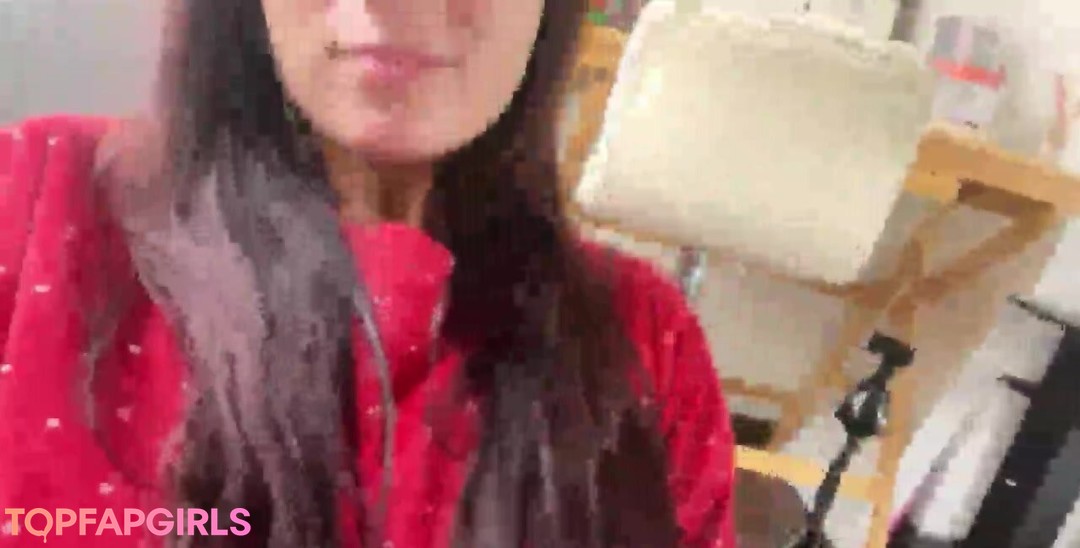 Foto desnuda filtrada de OnlyFans de Officialmila #494 Foto desnuda filtrada de OnlyFans de Officialmila #494