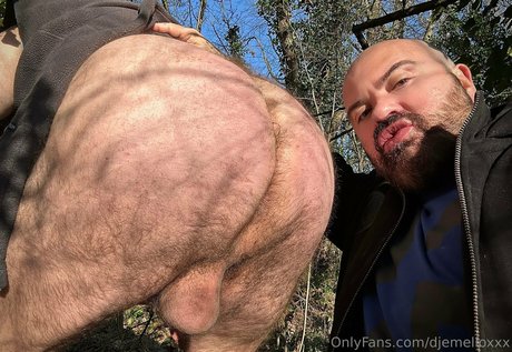 Foto desnuda filtrada de OnlyFans de Djemelloxxx