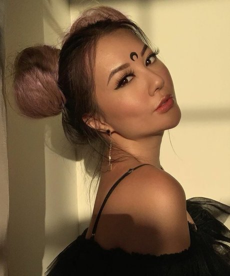 Foto desnuda filtrada de OnlyFans de Gina Darling