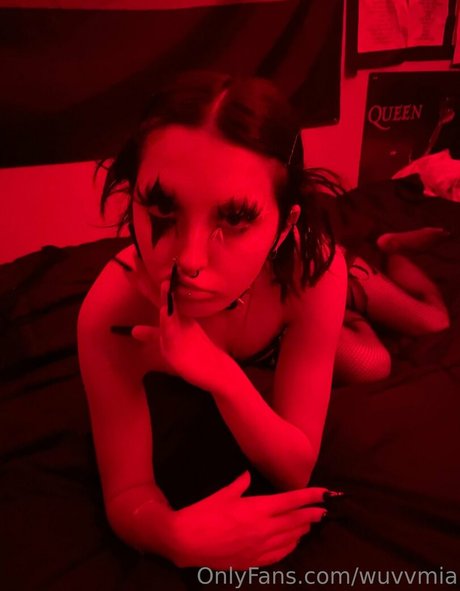 Foto desnuda filtrada de OnlyFans de Wuvvmia