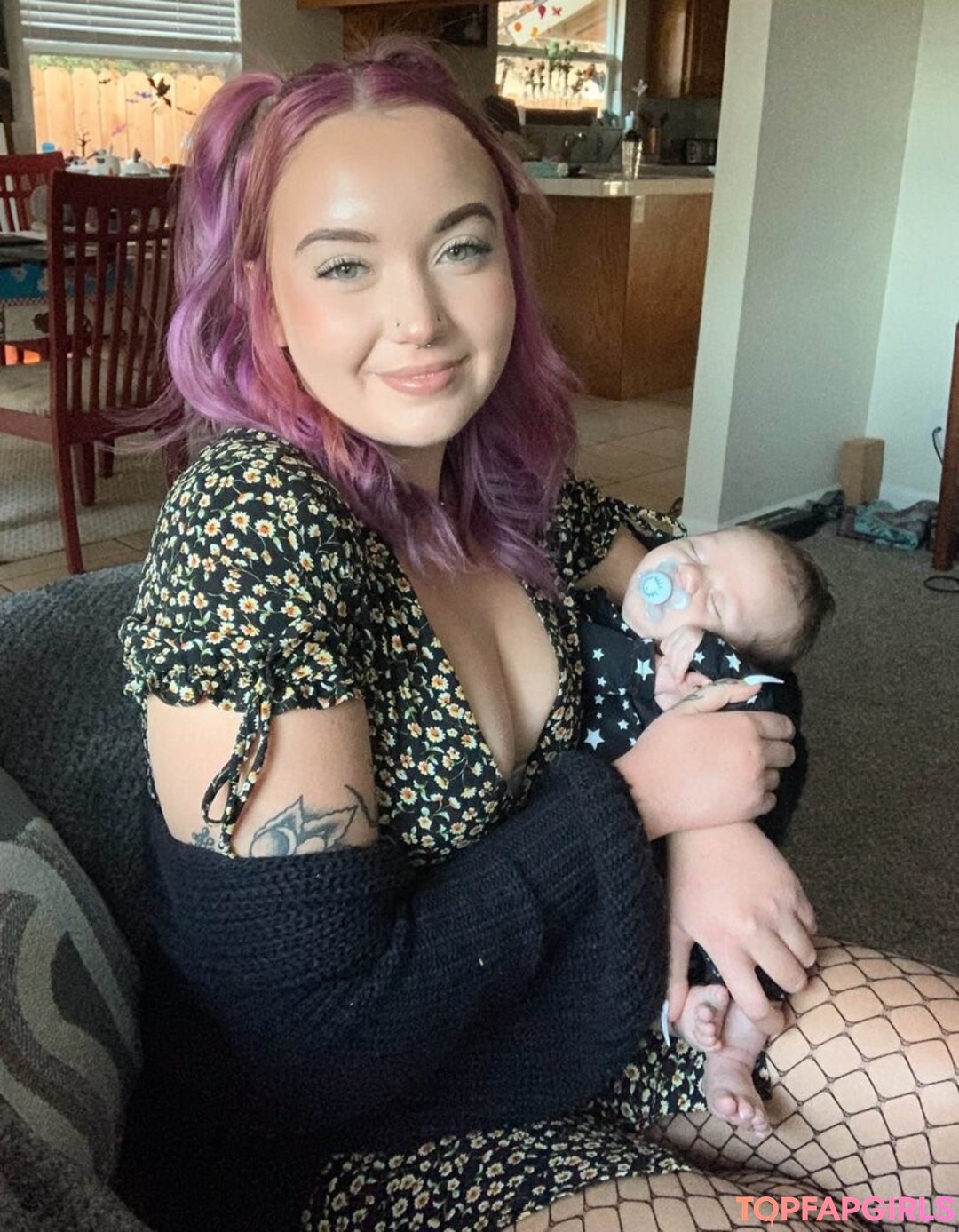 Foto desnuda filtrada de OnlyFans de Cowboytakemeaway #241 Foto desnuda filtrada de OnlyFans de Cowboytakemeaway #241