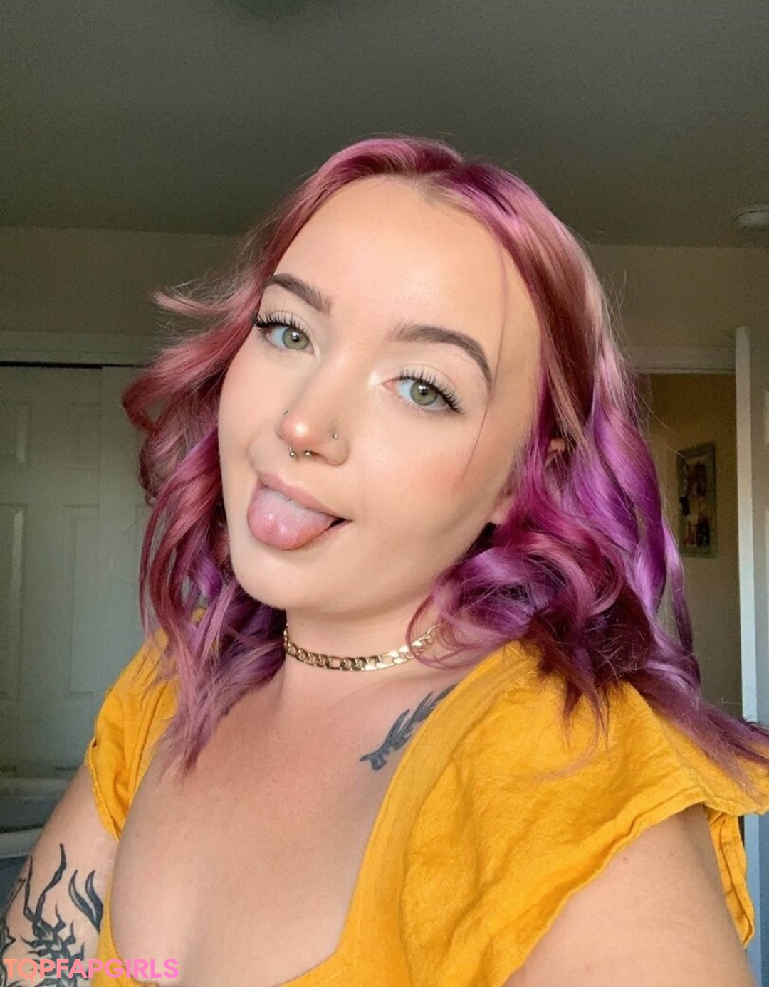 Foto desnuda filtrada de OnlyFans de Cowboytakemeaway #245 Foto desnuda filtrada de OnlyFans de Cowboytakemeaway #245