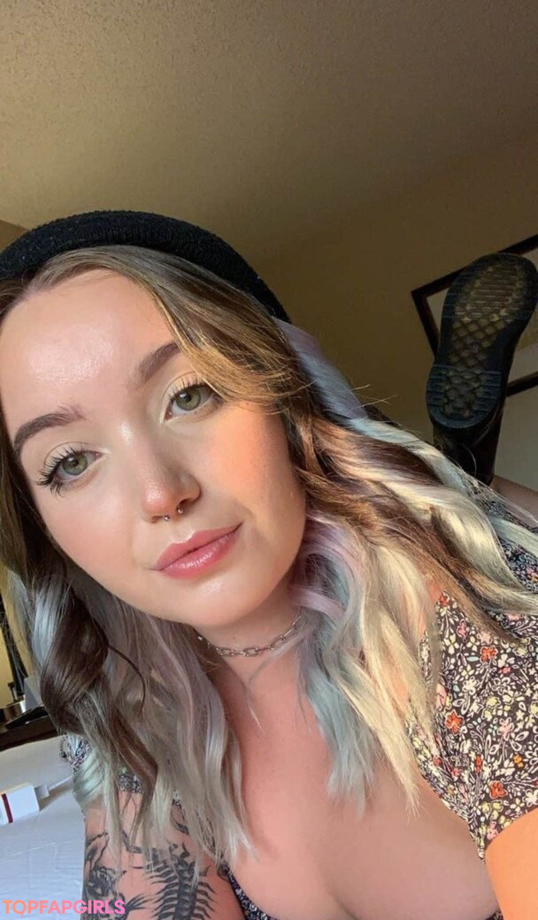 Foto desnuda filtrada de OnlyFans de Cowboytakemeaway #266 Foto desnuda filtrada de OnlyFans de Cowboytakemeaway #266