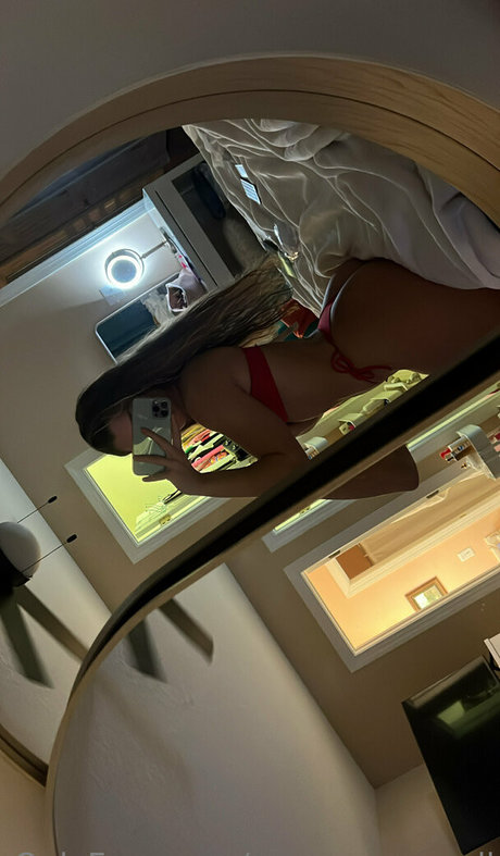 Foto desnuda filtrada de OnlyFans de Camryynrussell