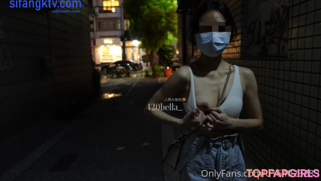 Foto desnuda filtrada de OnlyFans de Bella 420tw #48 Foto desnuda filtrada de OnlyFans de Bella 420tw #48