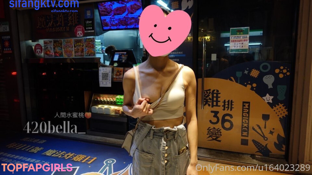 Foto desnuda filtrada de OnlyFans de Bella 420tw #83 Foto desnuda filtrada de OnlyFans de Bella 420tw #83