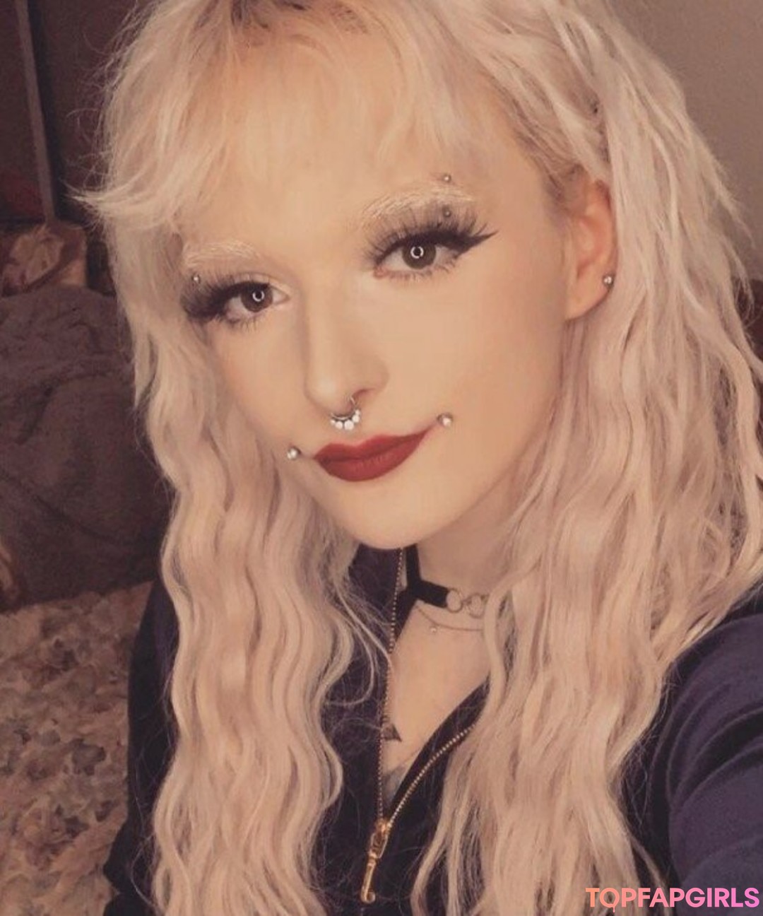 Foto desnuda filtrada de OnlyFans de Gremlinluna #4 Foto desnuda filtrada de OnlyFans de Gremlinluna #4