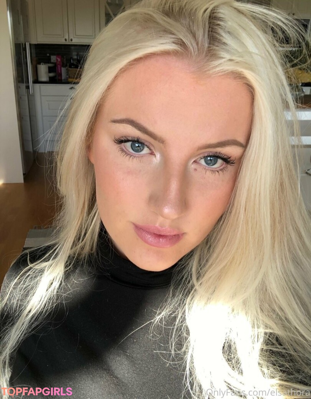 Foto desnuda filtrada de OnlyFans de Elsathora #1131