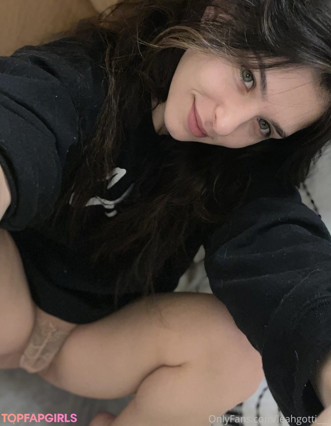 Foto desnuda filtrada de OnlyFans de Leah Gotti #1088