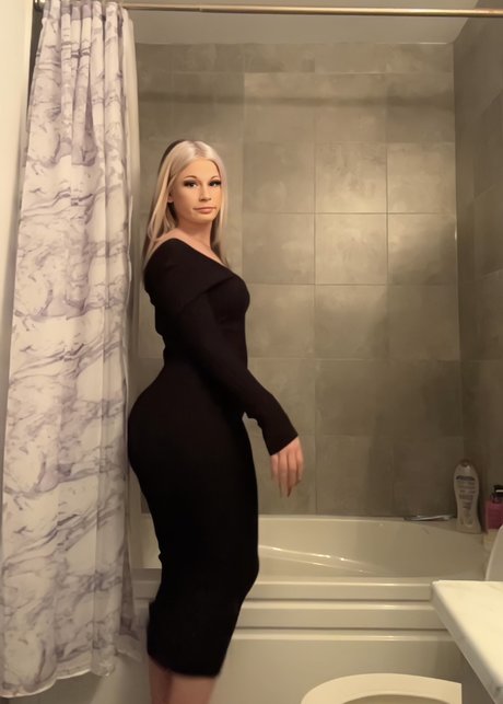 Foto desnuda filtrada de OnlyFans de Barbie Lexxx
