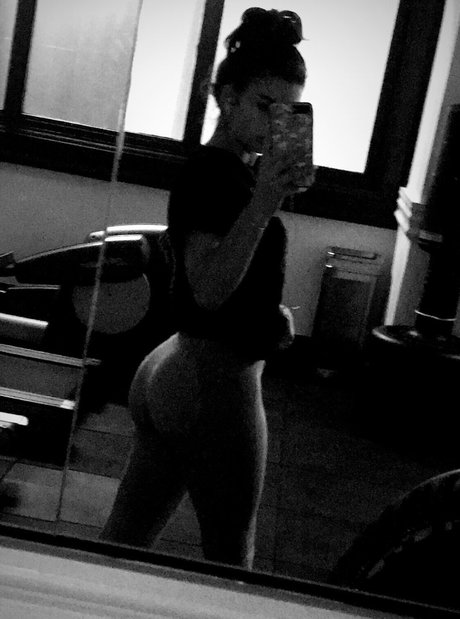 Foto desnuda filtrada de OnlyFans de Ltlyata