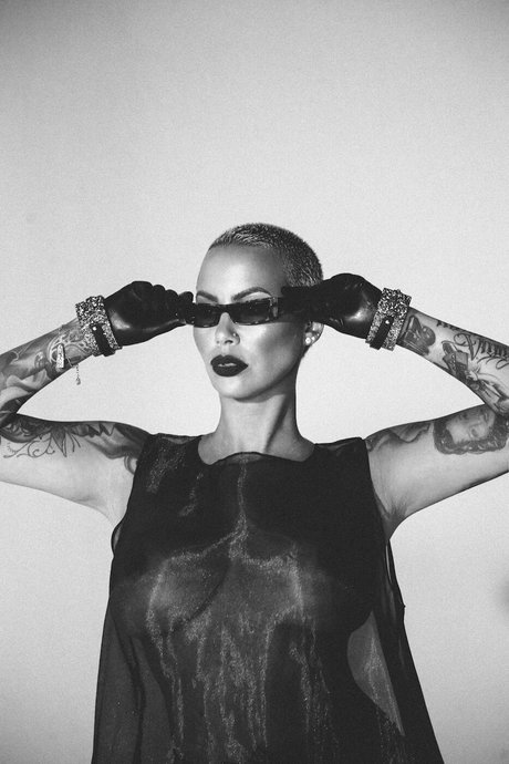 Amber rose