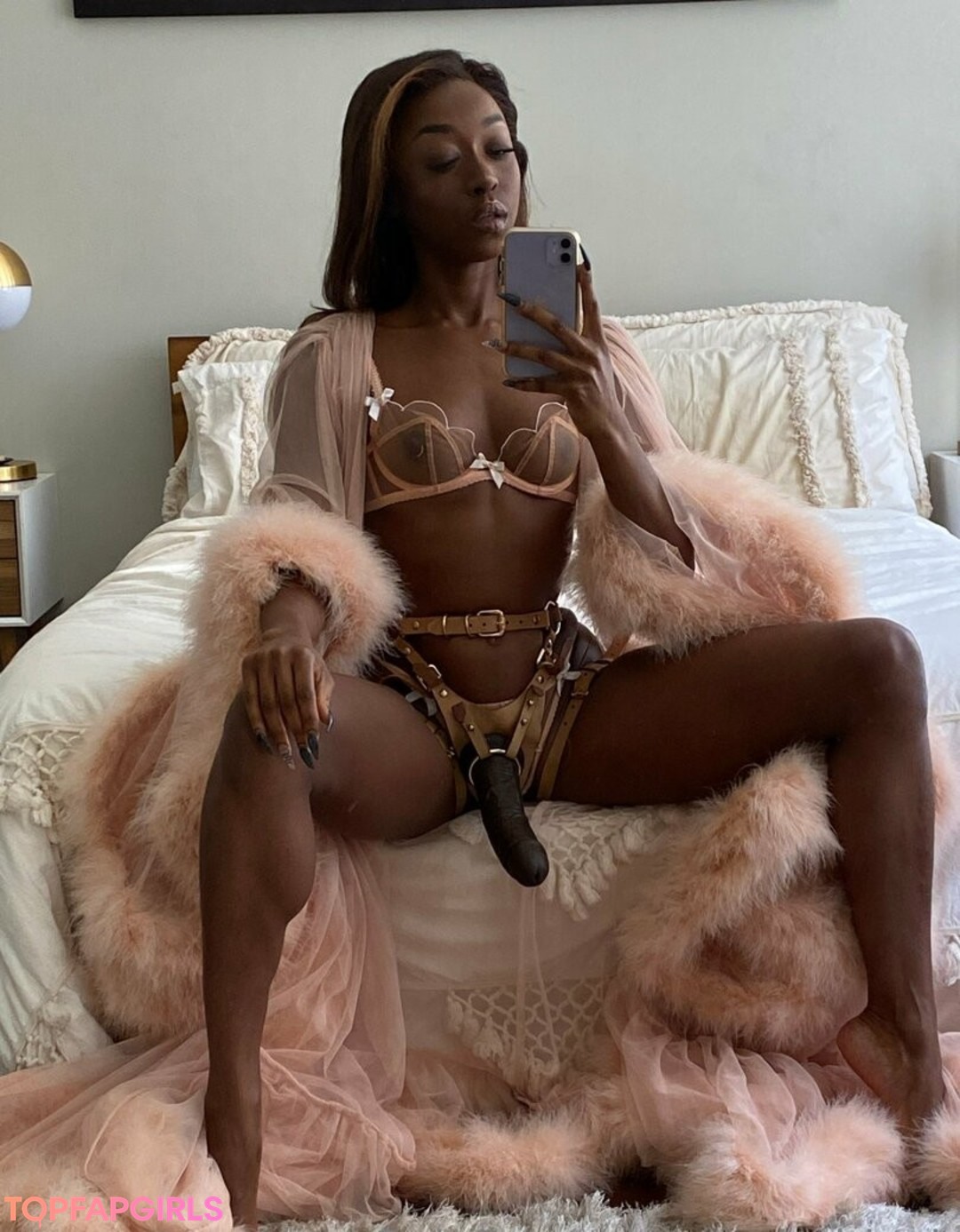 Foto desnuda filtrada de OnlyFans de Tashablack #87 Foto desnuda filtrada de OnlyFans de Tashablack #87