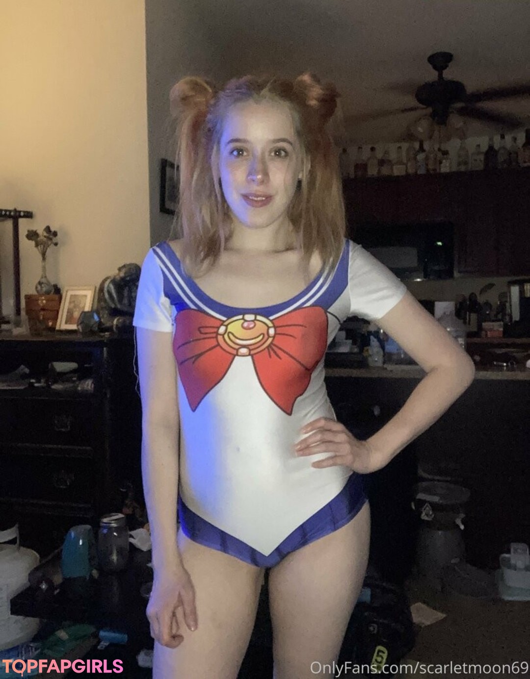 Foto desnuda filtrada de OnlyFans de Scarlet Moon #34 Foto desnuda filtrada de OnlyFans de Scarlet Moon #34