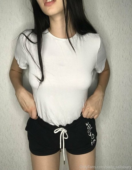 Foto desnuda filtrada de OnlyFans de Sally Salisbury