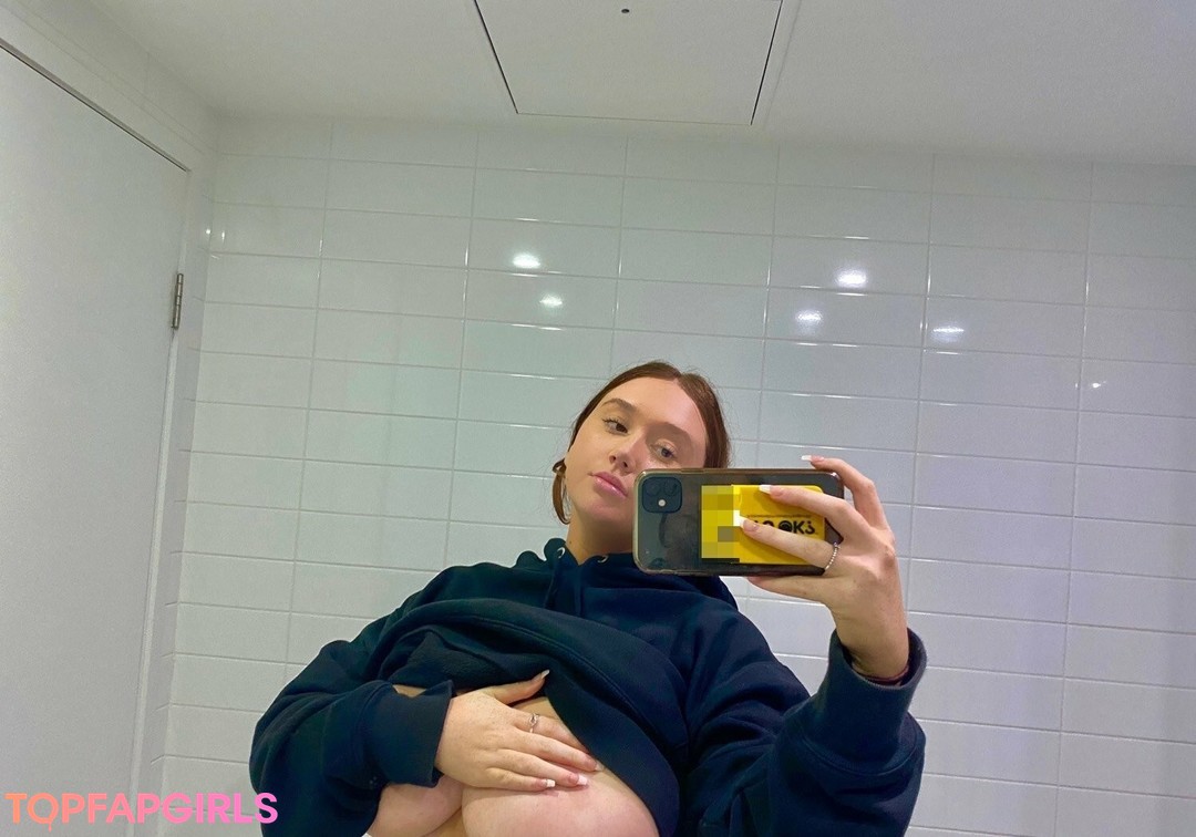 Foto desnuda filtrada de OnlyFans de Hayley Aurisch #560 Foto desnuda filtrada de OnlyFans de Hayley Aurisch #560