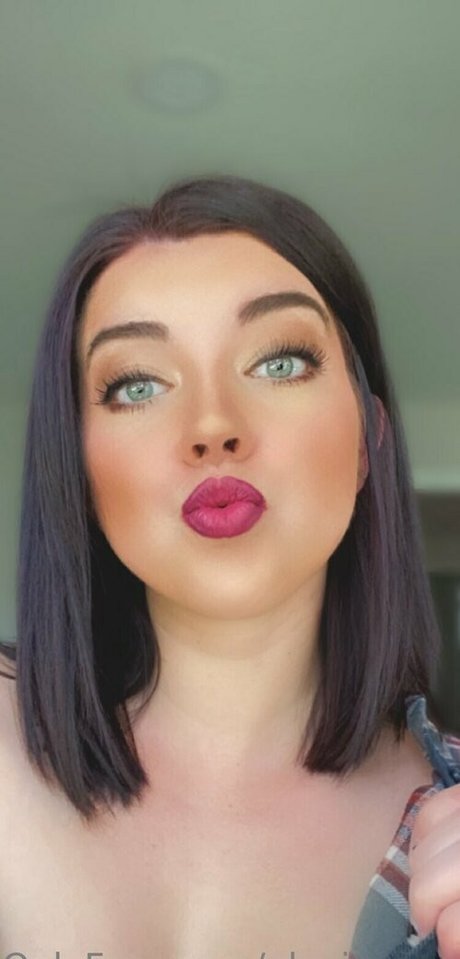 Alexispeaches1