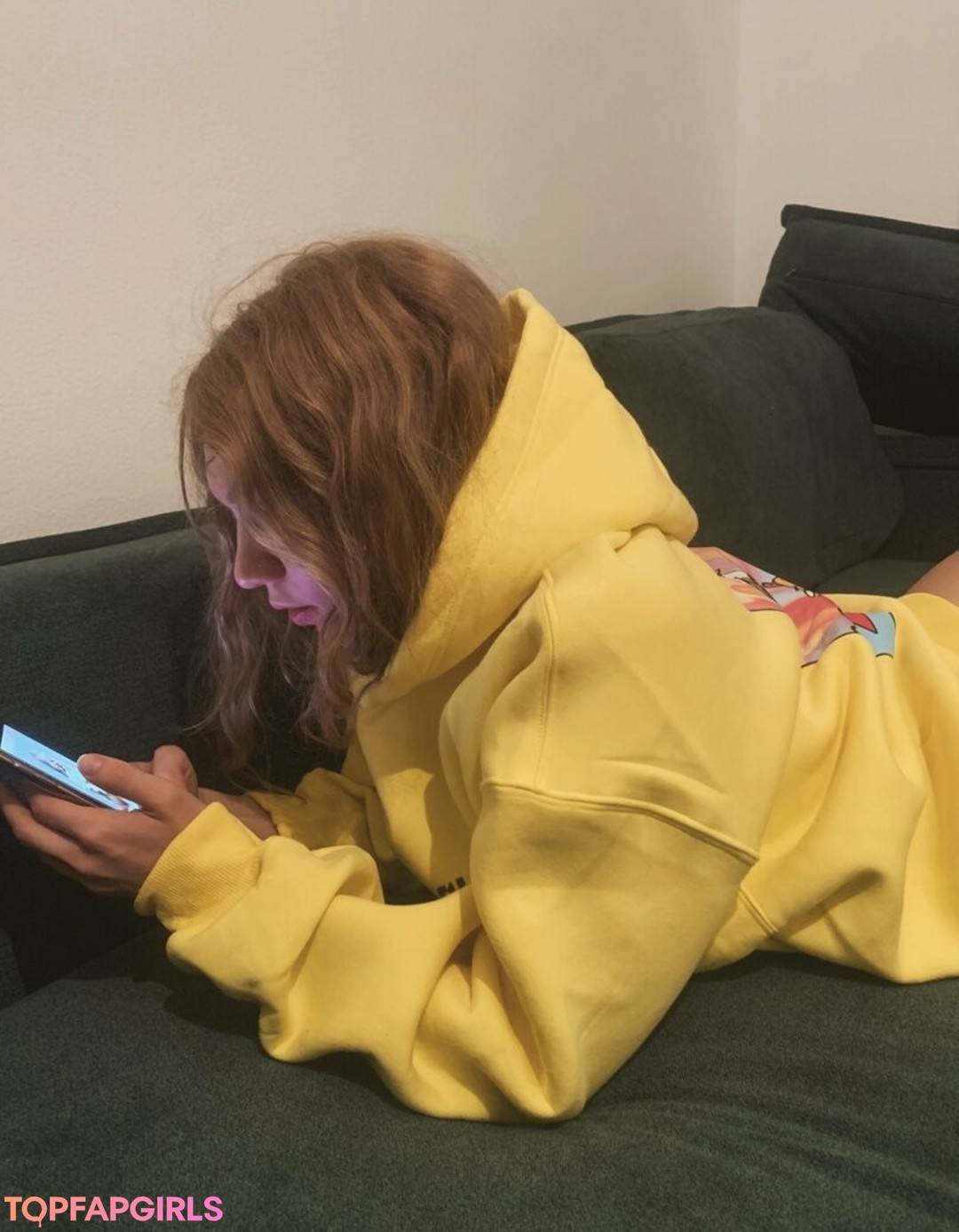 Foto desnuda filtrada de OnlyFans de Heeyhellyfree #2 Foto desnuda filtrada de OnlyFans de Heeyhellyfree #2