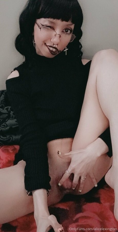 Foto desnuda filtrada de OnlyFans de Alicelexington