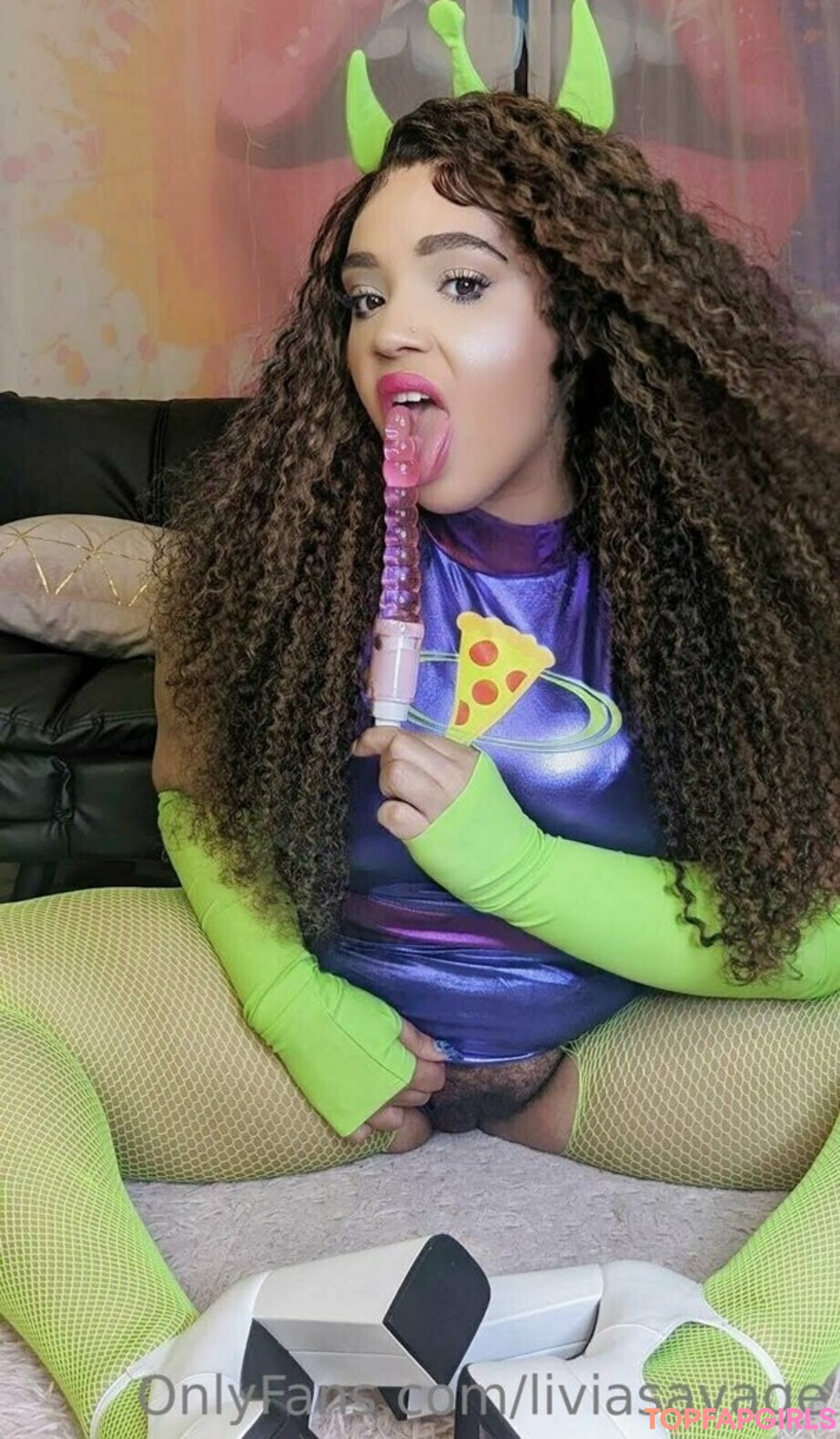 Foto desnuda filtrada de OnlyFans de Liviasavage #366 Foto desnuda filtrada de OnlyFans de Liviasavage #366