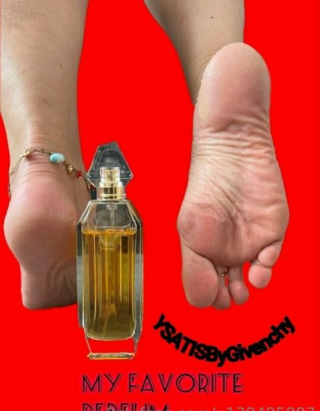 Foot-mistress-miss-b