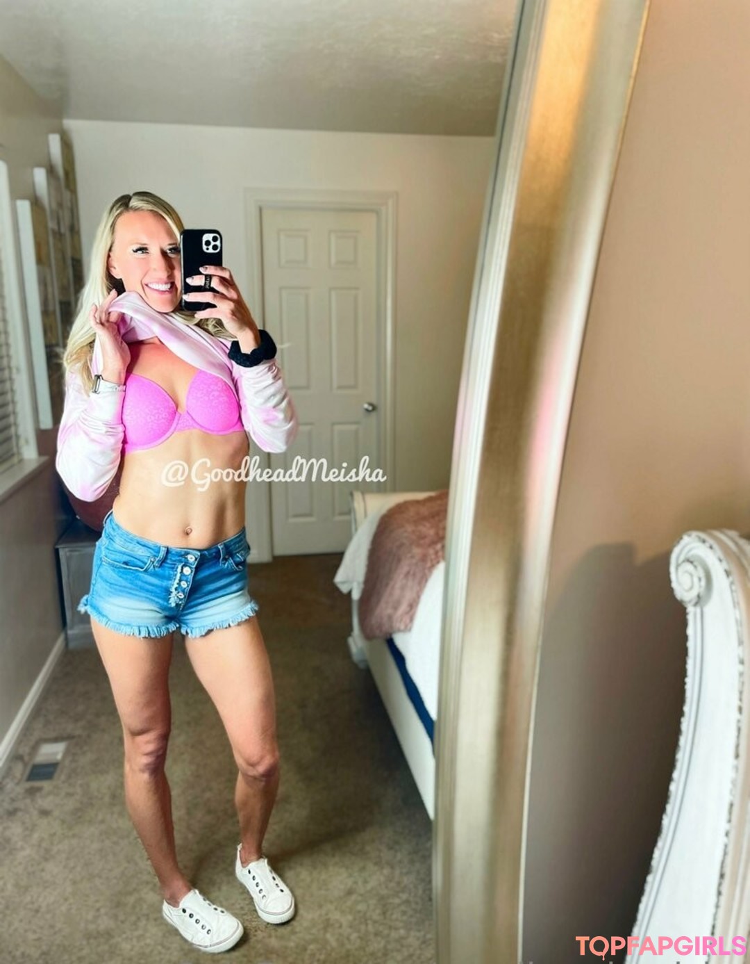 Foto desnuda filtrada de OnlyFans de Goodheadmeisha #165 Foto desnuda filtrada de OnlyFans de Goodheadmeisha #165