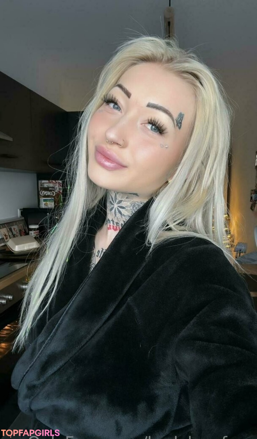 Foto desnuda filtrada de OnlyFans de Badxlucyfree #38 Foto desnuda filtrada de OnlyFans de Badxlucyfree #38