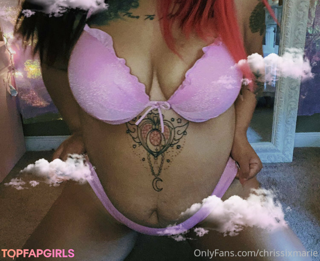 Foto desnuda filtrada de OnlyFans de Chrissixmarie #10 Foto desnuda filtrada de OnlyFans de Chrissixmarie #10
