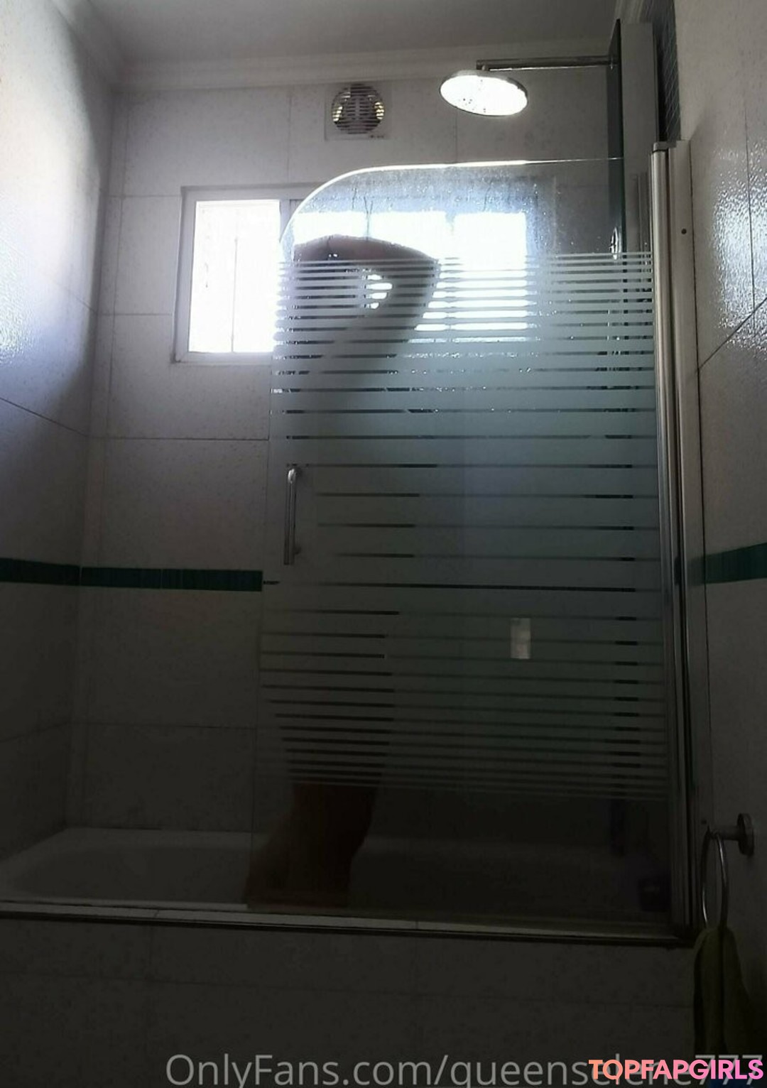 Foto desnuda filtrada de OnlyFans de Camilleadams #6 Foto desnuda filtrada de OnlyFans de Camilleadams #6